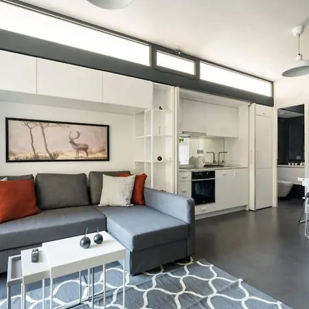 公寓 Brand New Modern Loft Smart Design! #144 *